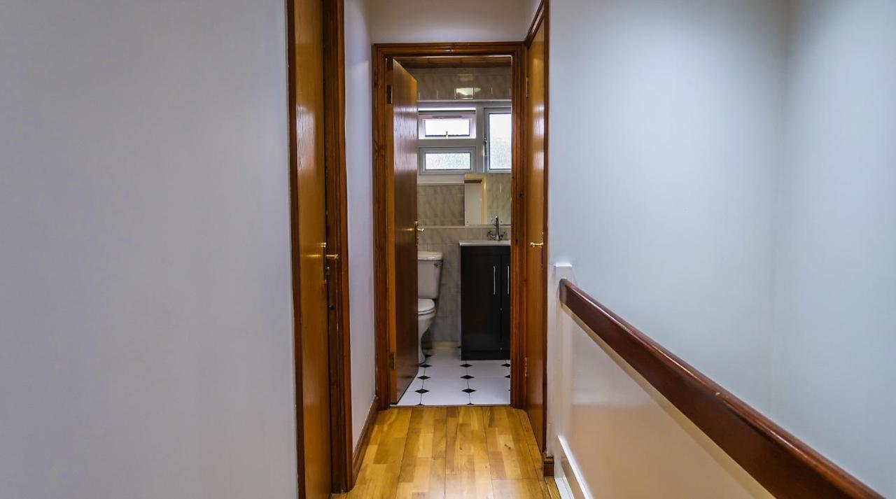 Cozy Double Room - Only Room Лондон Екстер'єр фото