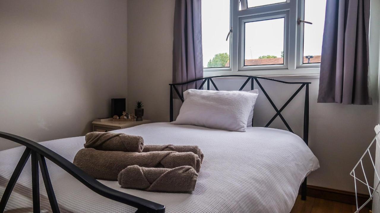 Cozy Double Room - Only Room Лондон Екстер'єр фото