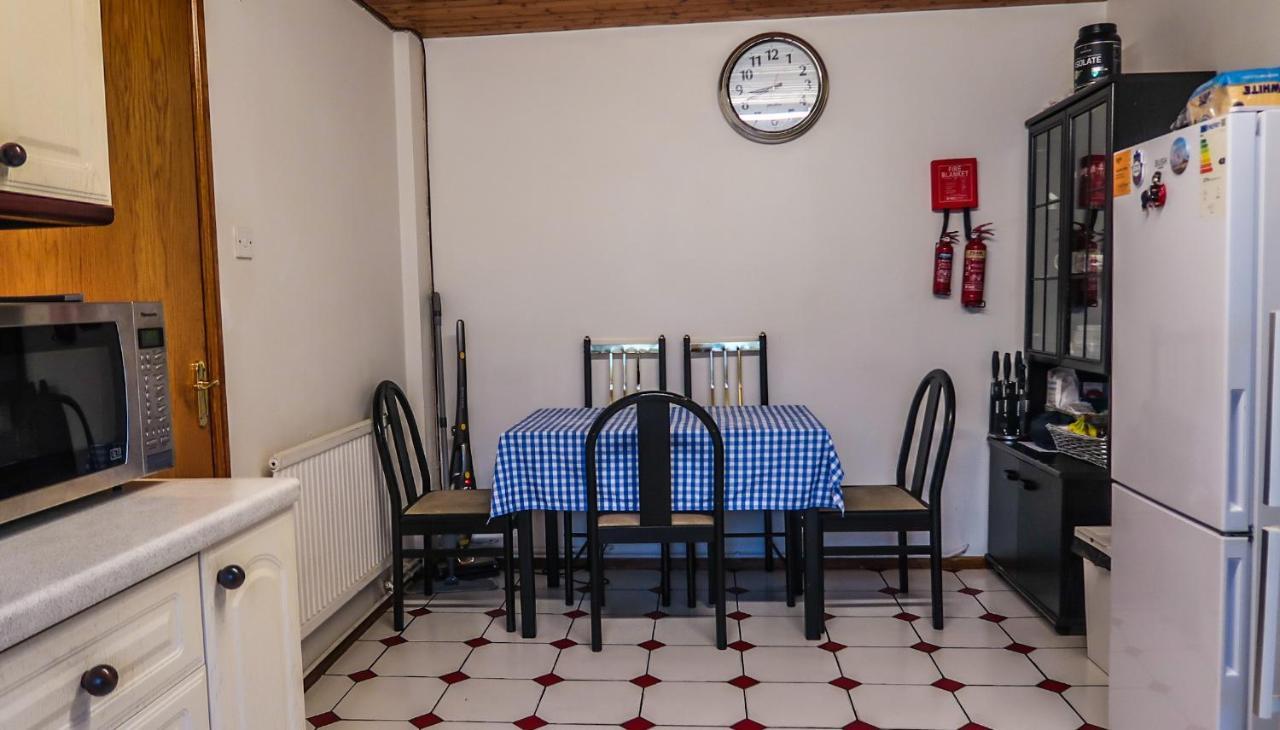 Cozy Double Room - Only Room Лондон Екстер'єр фото