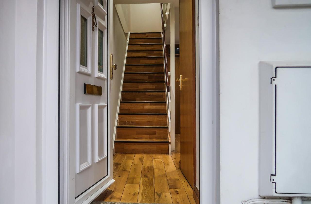 Cozy Double Room - Only Room Лондон Екстер'єр фото